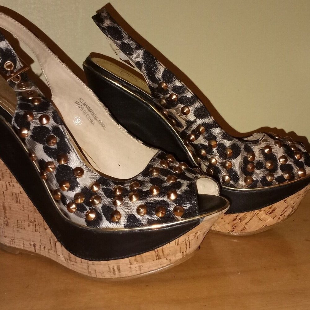 Woman's animal print Beverly Rosette Platform Wedge